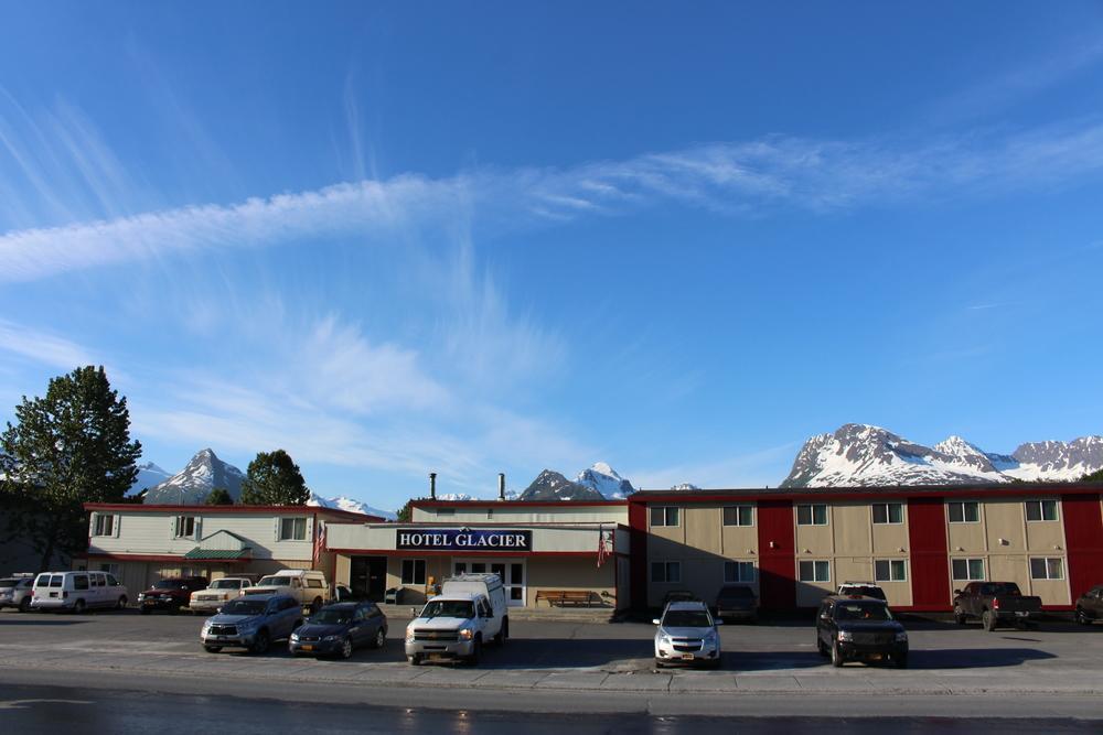 Glacier Hotel Valdez Bagian luar foto